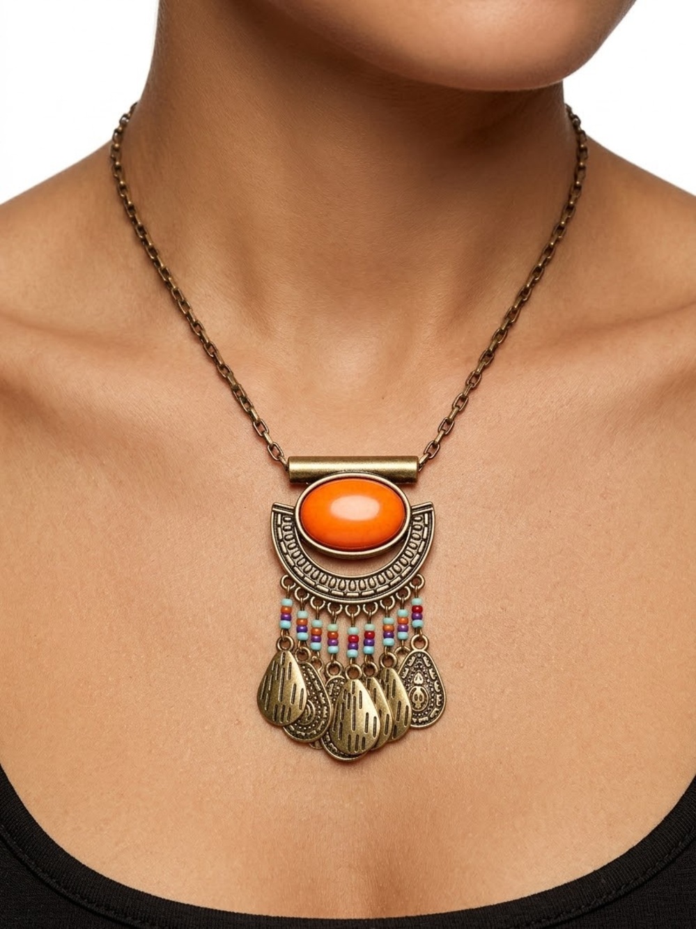 Women’s Egyptian Revival necklace